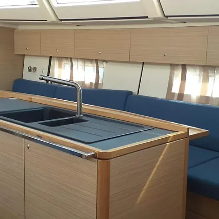 Botel Chablies Trogir